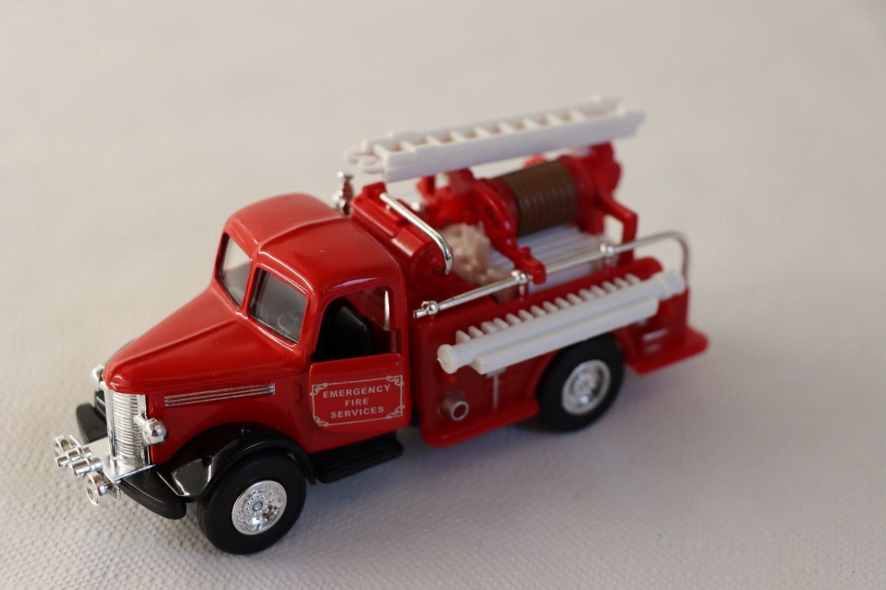 Modellini d'auto: Modellauto Feuerwehrauto (787-791) – Nuovo (secondo la descrizione) da Bäriswil BE venduto da WWYN-Liquidationen 2