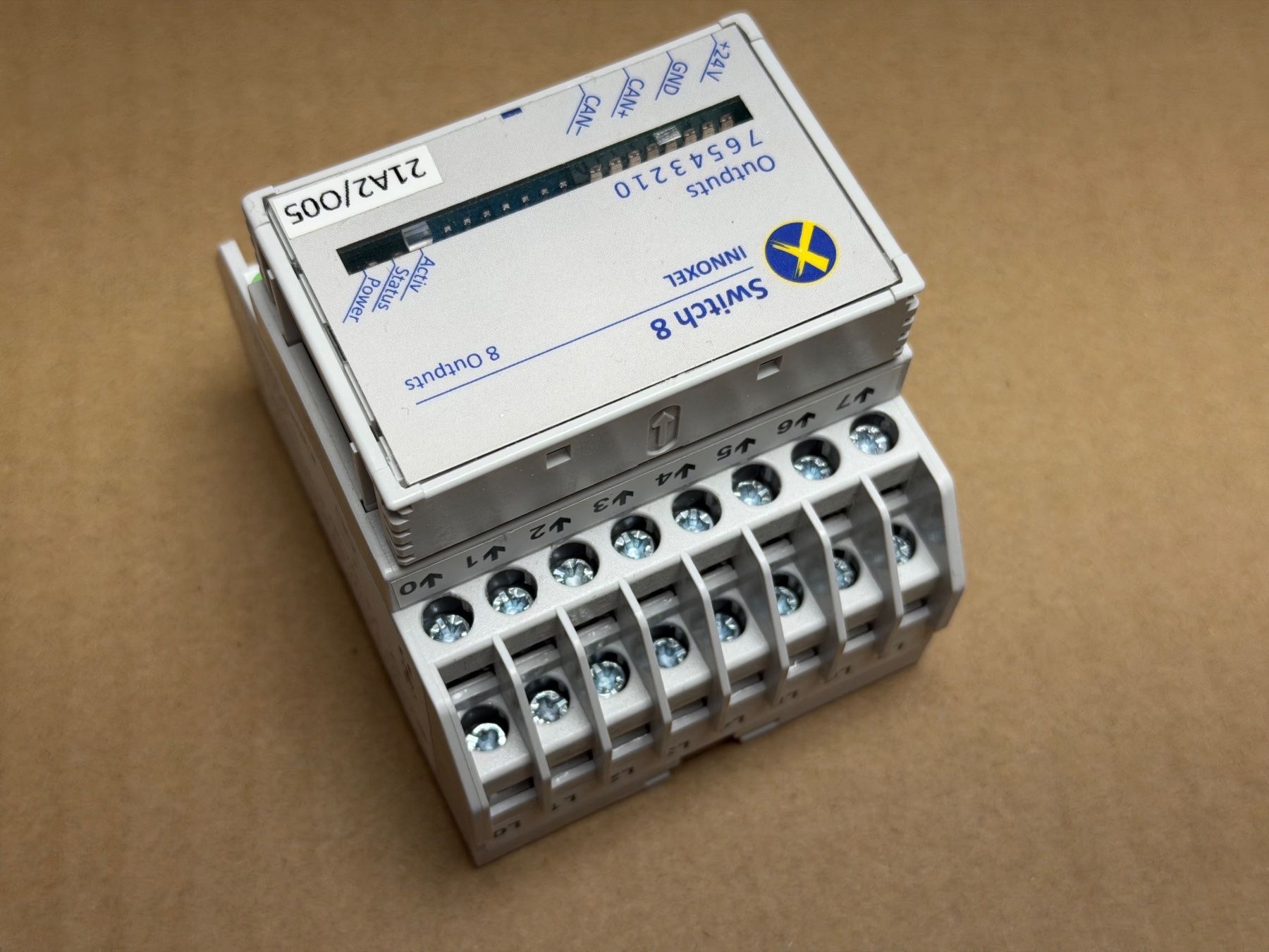 Schalter: Innoxel Switch 8 – Gebraucht aus Zwieselberg von Berto85 1