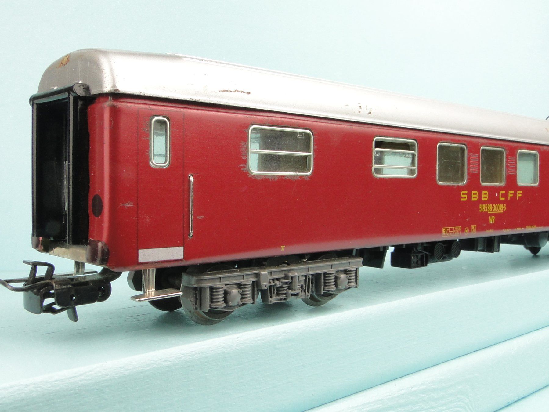 Märklin Modellini di ferrovie: Märklin 4068 SBB Restaurant, Blech – Usato da Bülach venduto da cann11 2