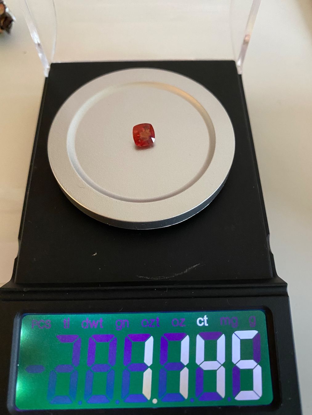 Pietre preziose: 1.2 ct Spinel vivid orange – Nuovo e nell'imballaggio originale da Sarnen venduto da catnini 5