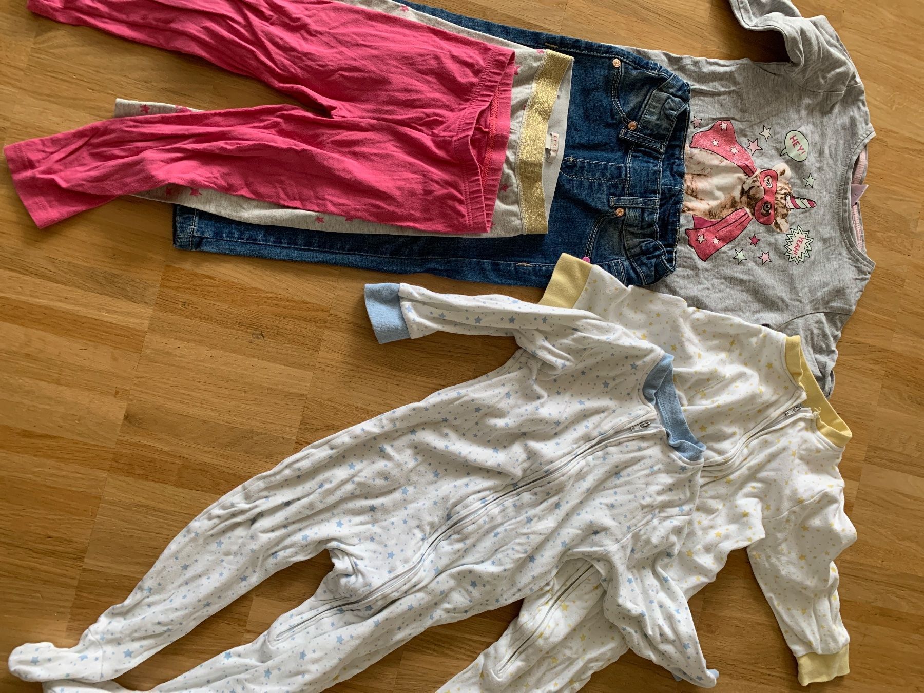 Lotti & Set di vestiti: Kleiderpaket – Usato da Sissach venduto da Hippo200