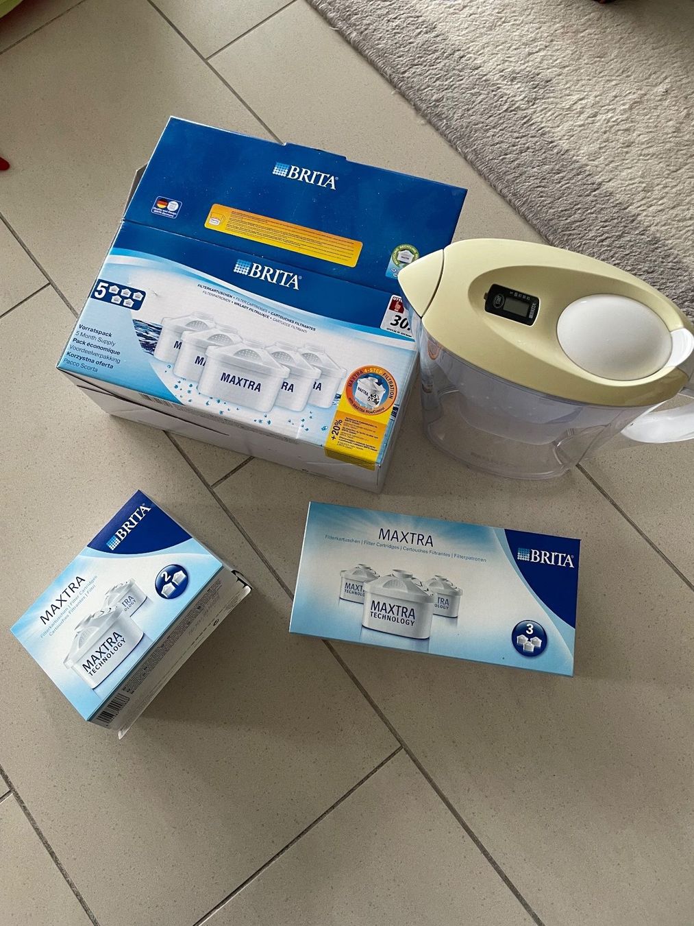 Sanitari: Brita Wasserfilter mit Kartuschen 4 Stk. – Usato da Zug venduto da falama