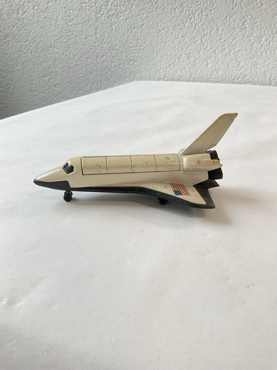 Giocattoli: Ancien jouet Corgi Space shuttle  – Usato da Malleray venduto da Robot12
