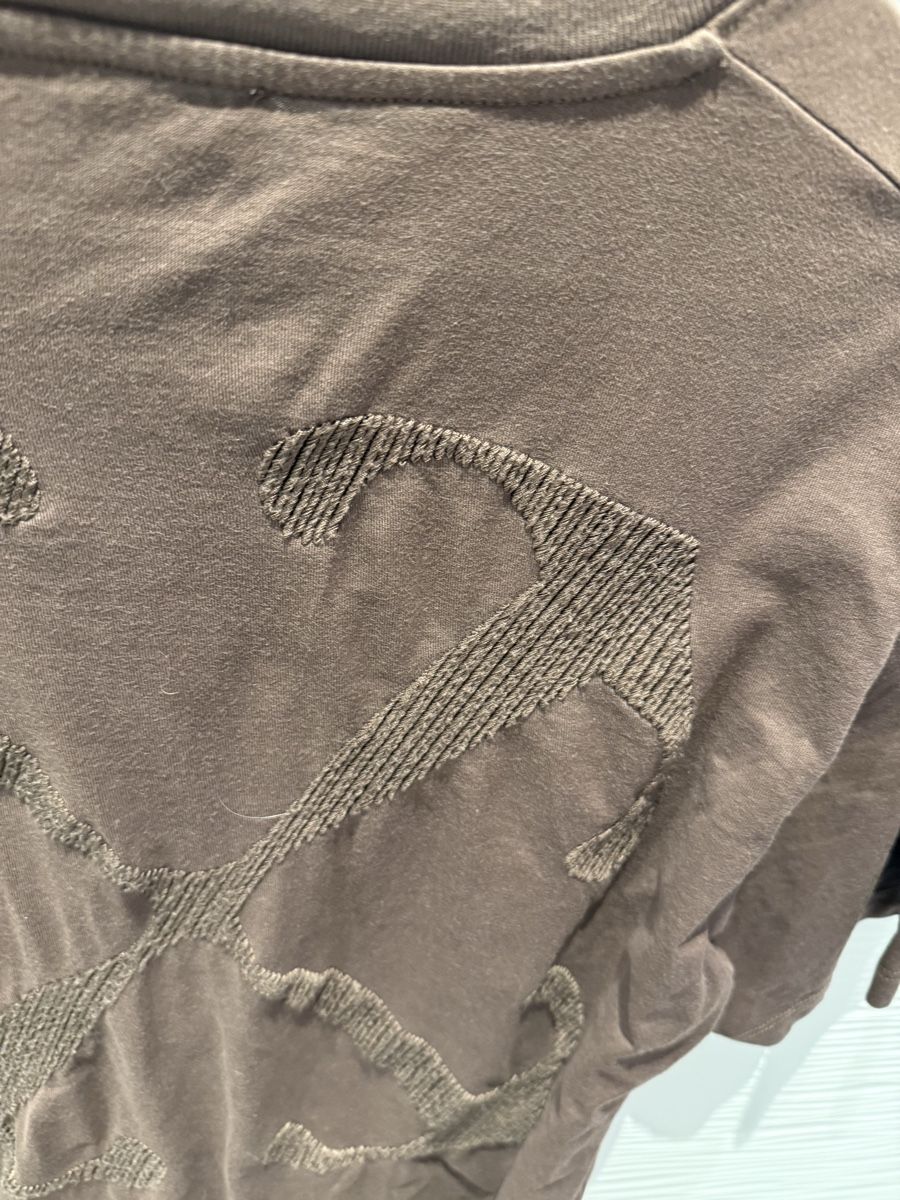 Off-White T-shirt: Off white embroidered tshirt L – Usato da Giubiasco venduto da Darkemperor 2