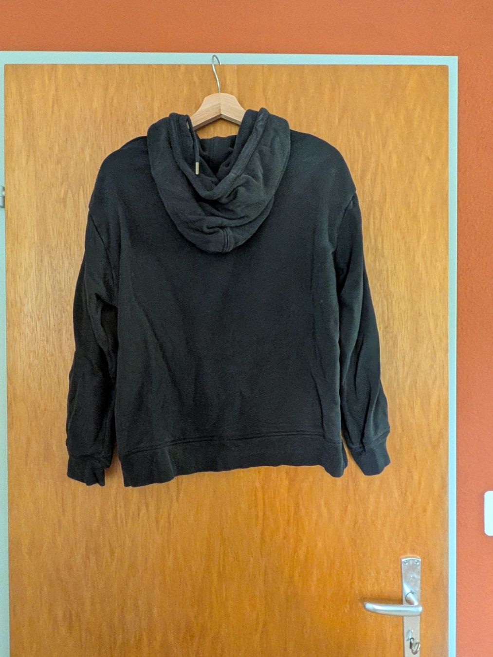 Levi's Maglioni & Felpe: Levi's Kapuzenpullover schwarz – Usato da Winterthur venduto da sha_r2k2 2