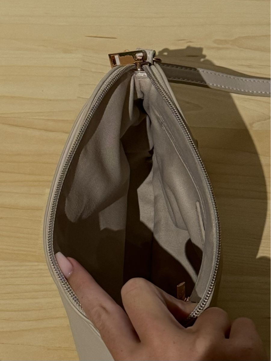 C&A Borse da donna: Umhängetasche von Clockhouse – Nuovo (secondo la descrizione) da Tuggen venduto da jess_gls06 3