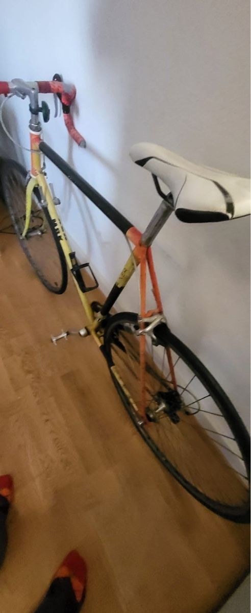 Biciclette: Vintage Road Bike – Usato da Buttwil venduto da Buddhina83 2