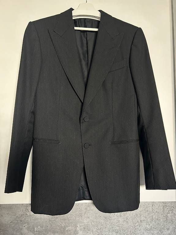 Tom Ford Giacche: Sakko Tom Ford schwarz/anthrazit Grösse: 48 R – Nuovo (secondo la descrizione) da Niederglatt ZH venduto da Julia_4