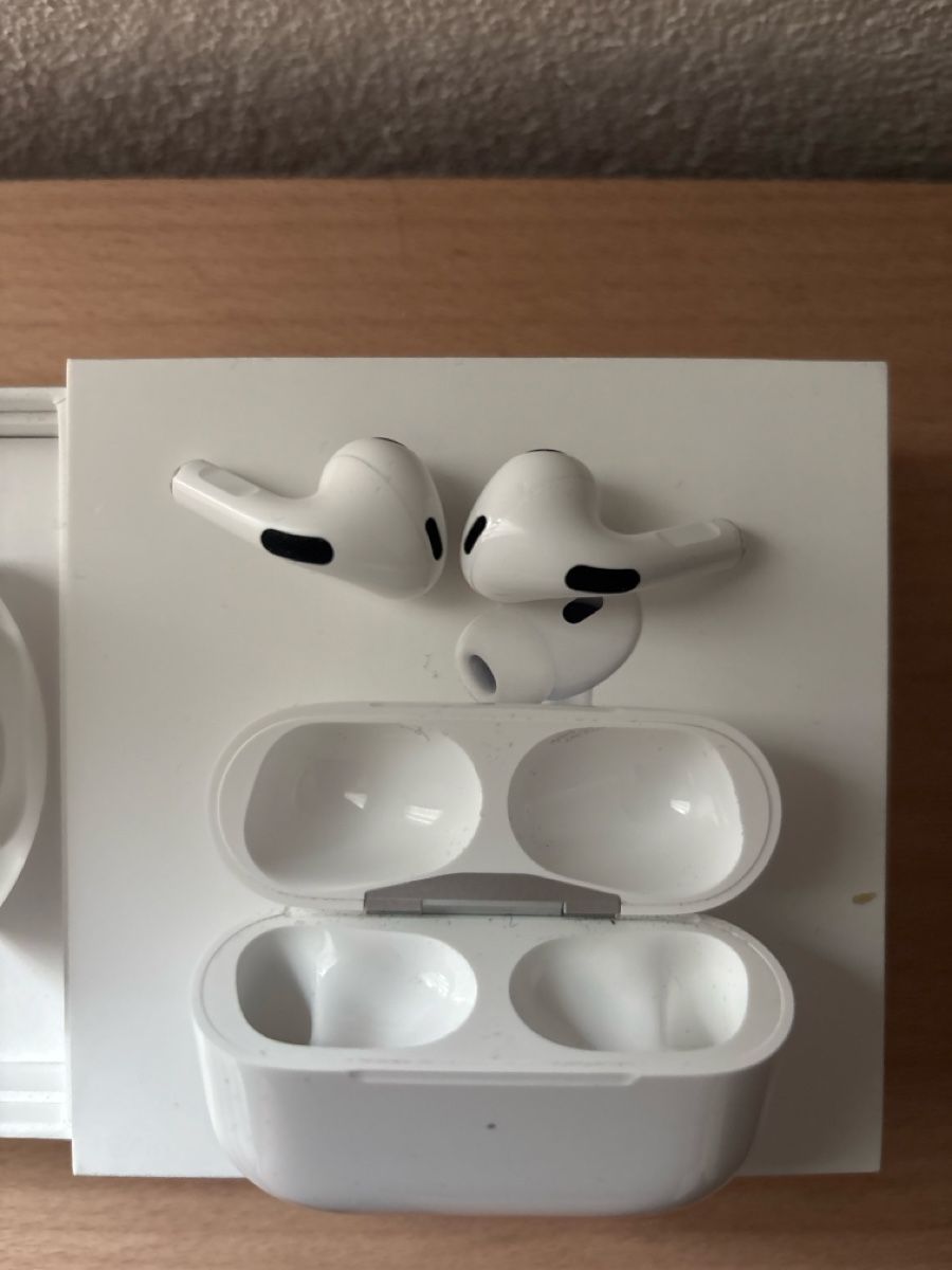 Apple Kopfhörer: AirPods Pro (2. Generation) – Gebraucht aus Anglikon von raf_7sml 1