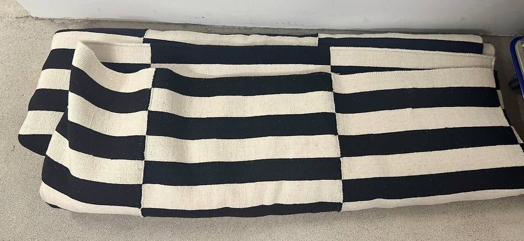 Teppiche: Ikea Stockholm Rug - 170x240cm – Gebraucht aus Dübendorf von AliceG07