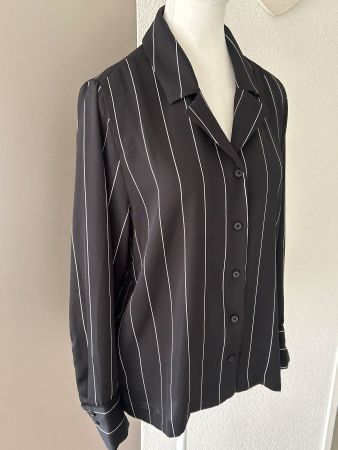 Schicke Damenbluse schwarz mit weissen Streifen von H&M