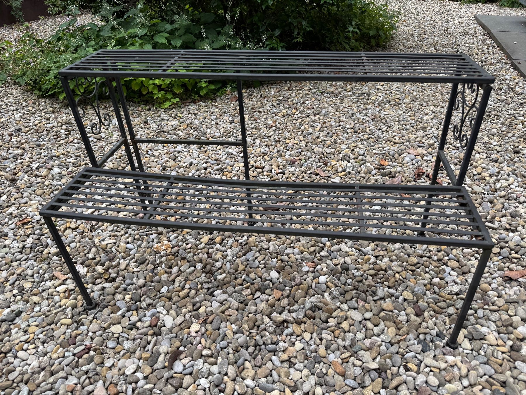 Étagères: Présentoir pour balcon ou jardin – D'occasion à Zürich par lcg_898x