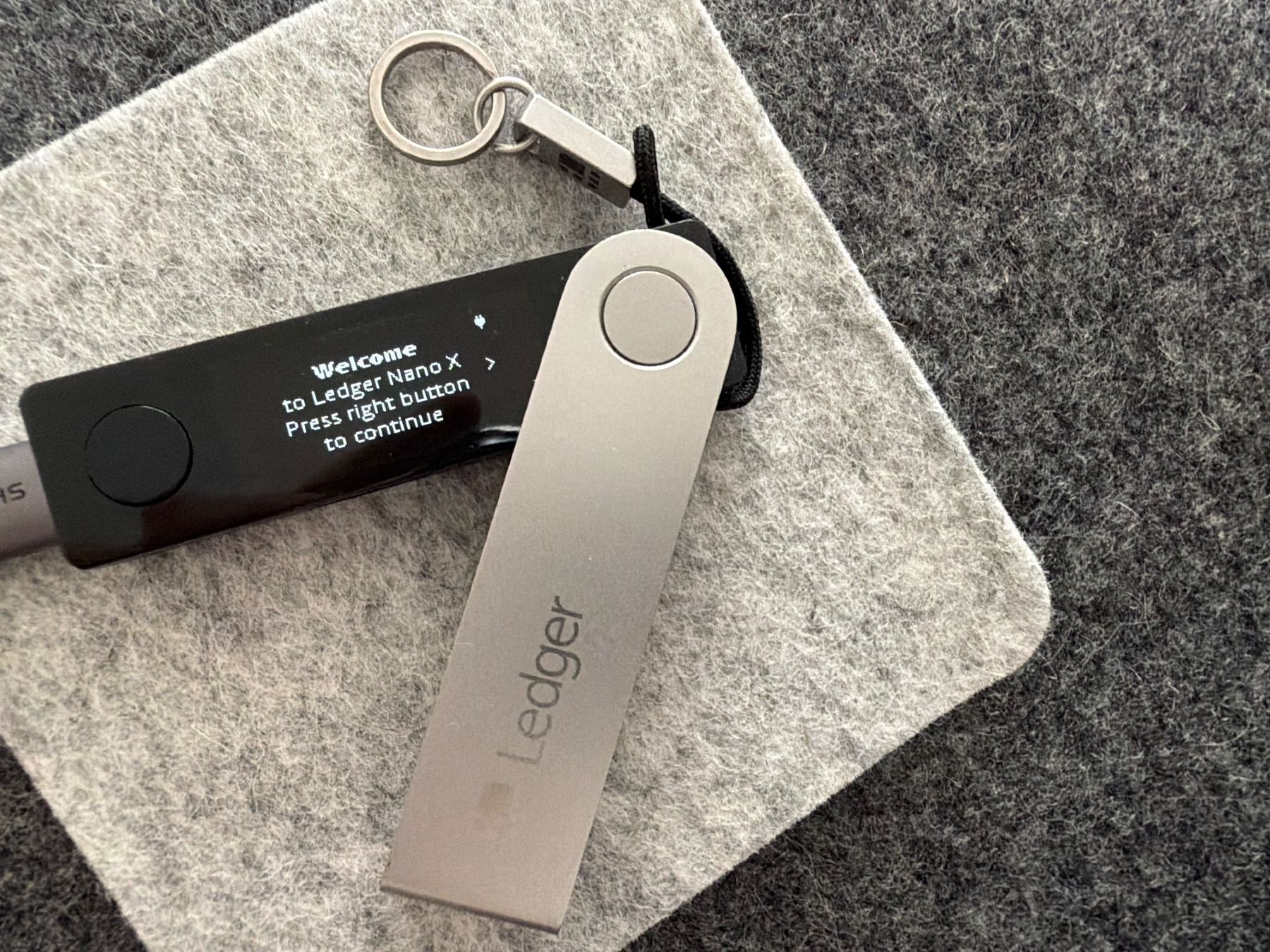 Ledger Coin Miner: Ledger Nano X Crypto Wallet – Usato da Wagenhausen venduto da SLano