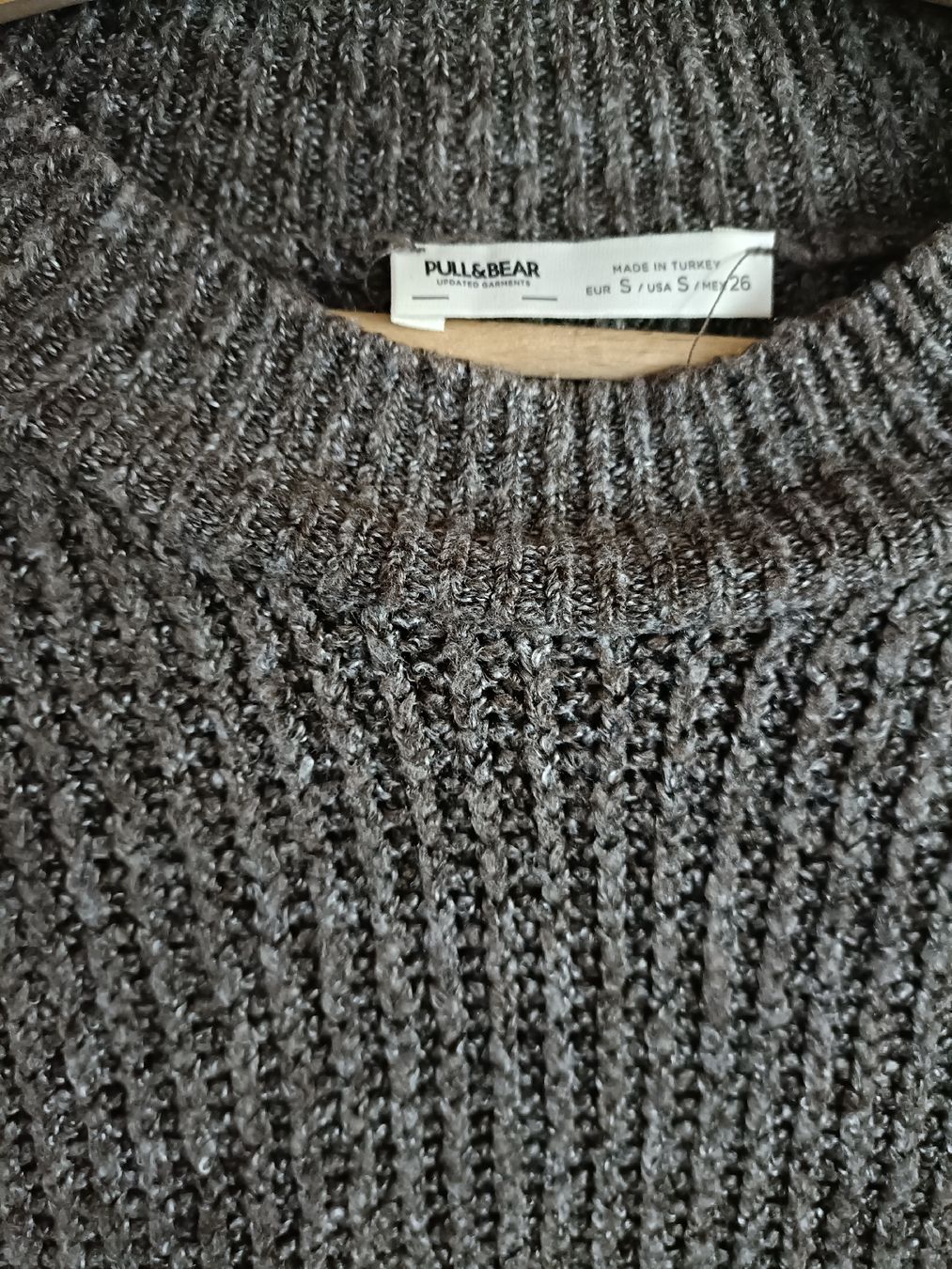 Pull&Bear Kleider: Pull&Bear, Robe Pull - Taille S – Gebraucht aus Vaulruz von O_DDM 1