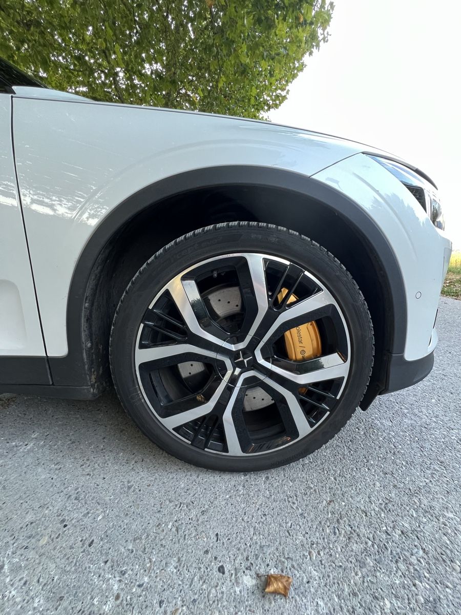 Polestar Automobili:  Polestar 2 Long Range Dual Motor Performance Launch Edition – Usato da Hurden venduto da MCRC_Plastics 7
