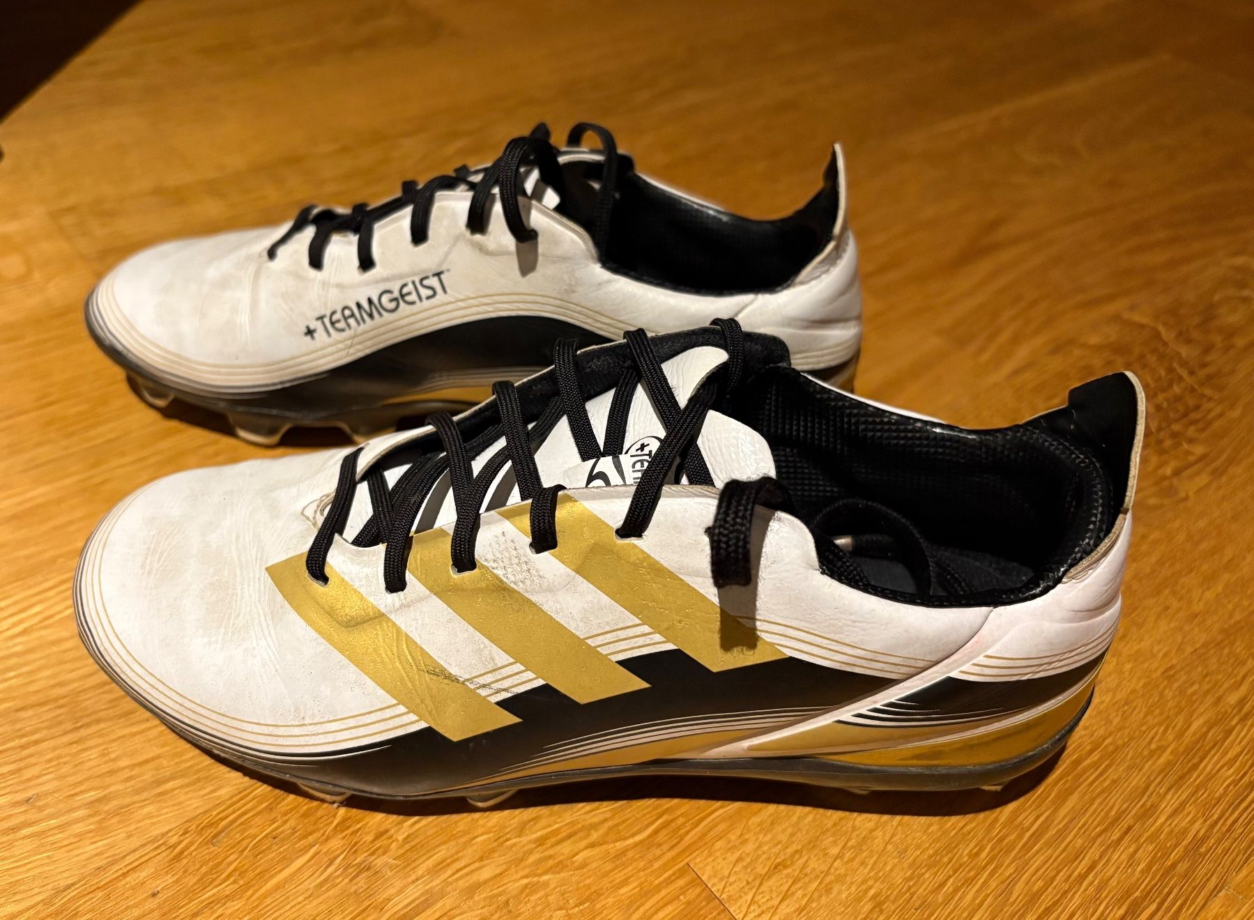 Adidas Scarpe per ragazzi: Nockenschuhe – Usato da Zürich venduto da Fabienne059 1
