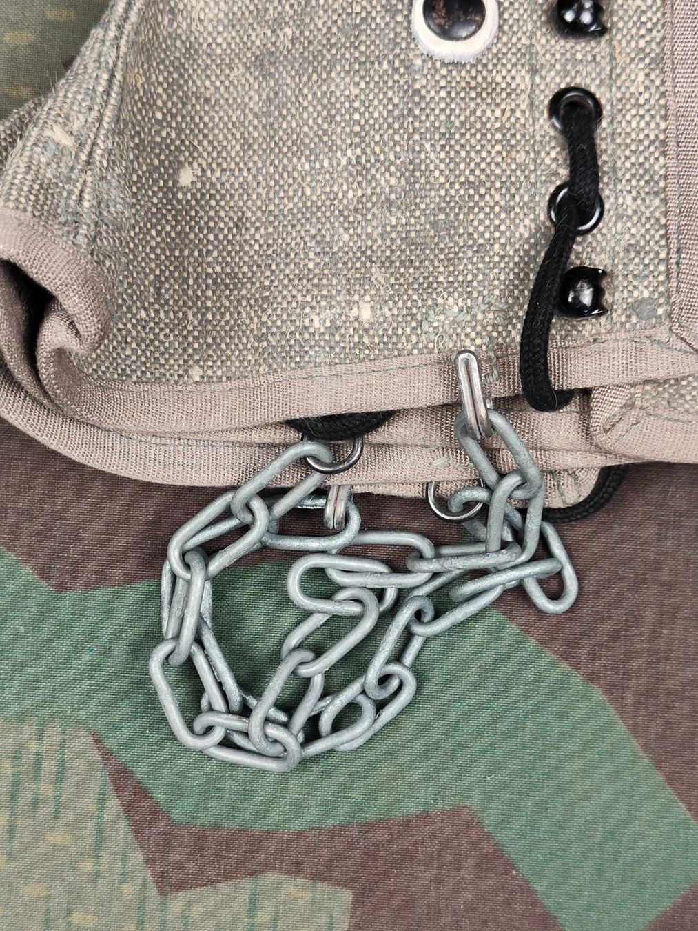 Schweizer Armee Uniformi: Gamaschen Ord. 1898/1914 – Usato da Bauma venduto da SwissMilitaria 1