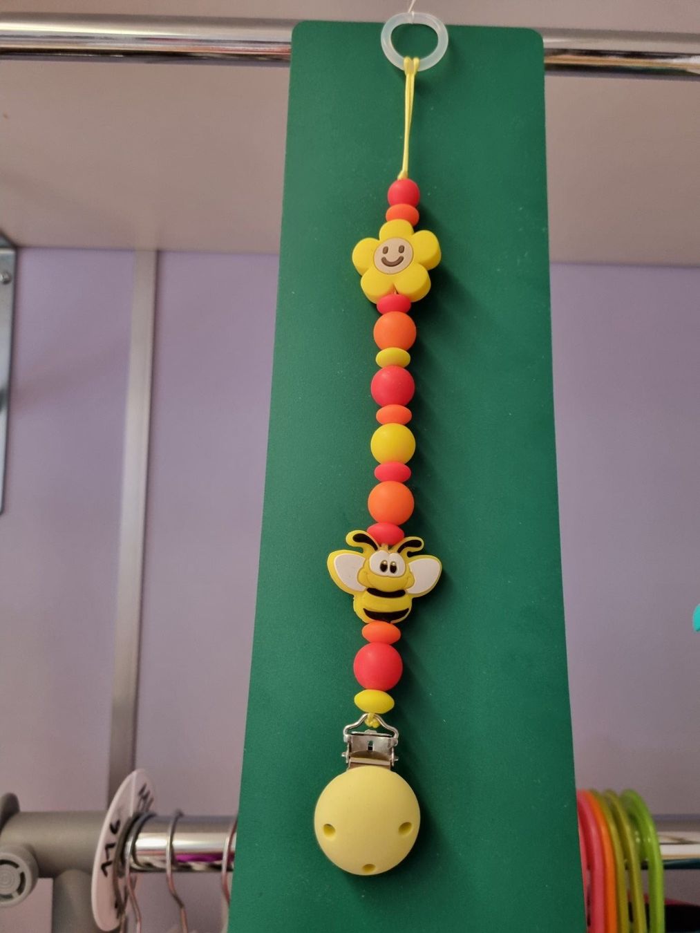 Colliers: Schnullerkette mit Adapter – D'occasion à Schönenwerd par Chez_Mimi