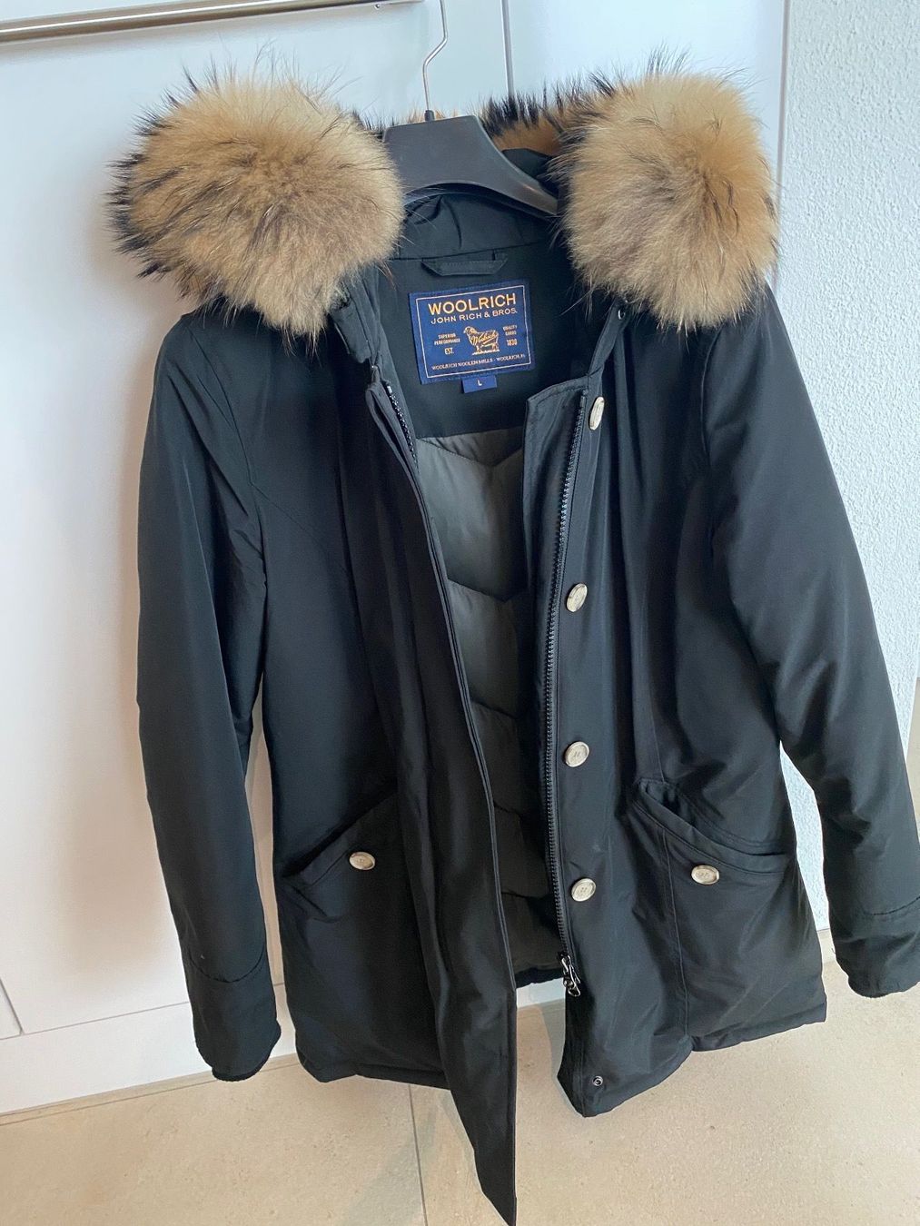 Woolrich Giacche: Woolrich Damenjacke schwarz – Usato da Zug venduto da sschnide92