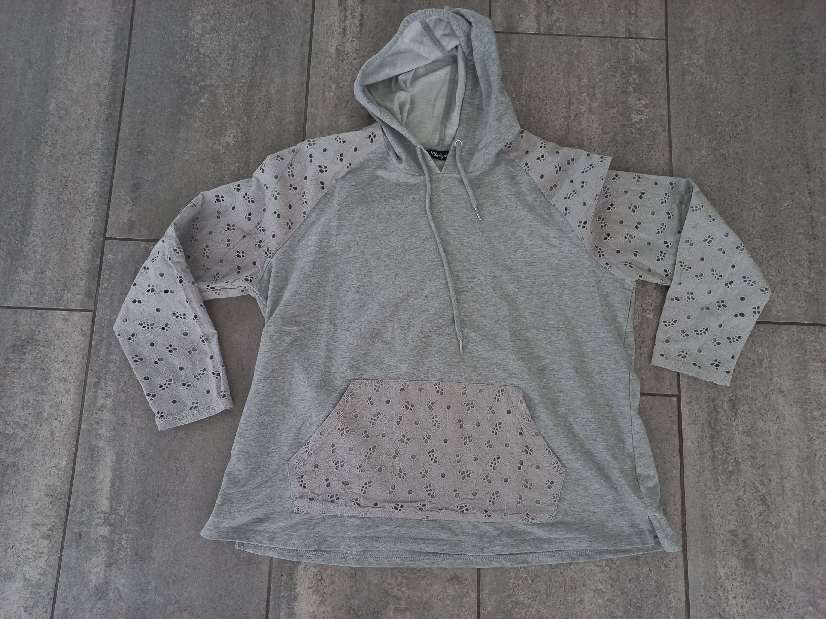 Maglioni & Felpe: Pullover von Ulla Popken Gr. 46/48 kaum getragen – Nuovo (secondo la descrizione) da Oberuzwil venduto da venditum.