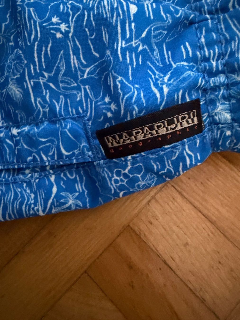 Napapijri Costumi da bagno: Napapijri Badehose, Gr. 3XL, Hellblau mit Muster – Usato da bioggio venduto da lenny023 2