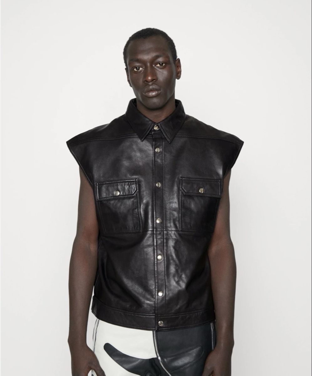 Gilet & Giacche: STUDIO ID Weste / Gilet aus Leder - Large oversize – Nuovo (secondo la descrizione) da St. Gallen venduto da Floomer 5