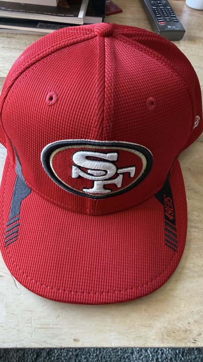 NFL Copricapi, berretti & cappellini: Casquettes San Francisco 49ers – Usato da Sion venduto da kzal