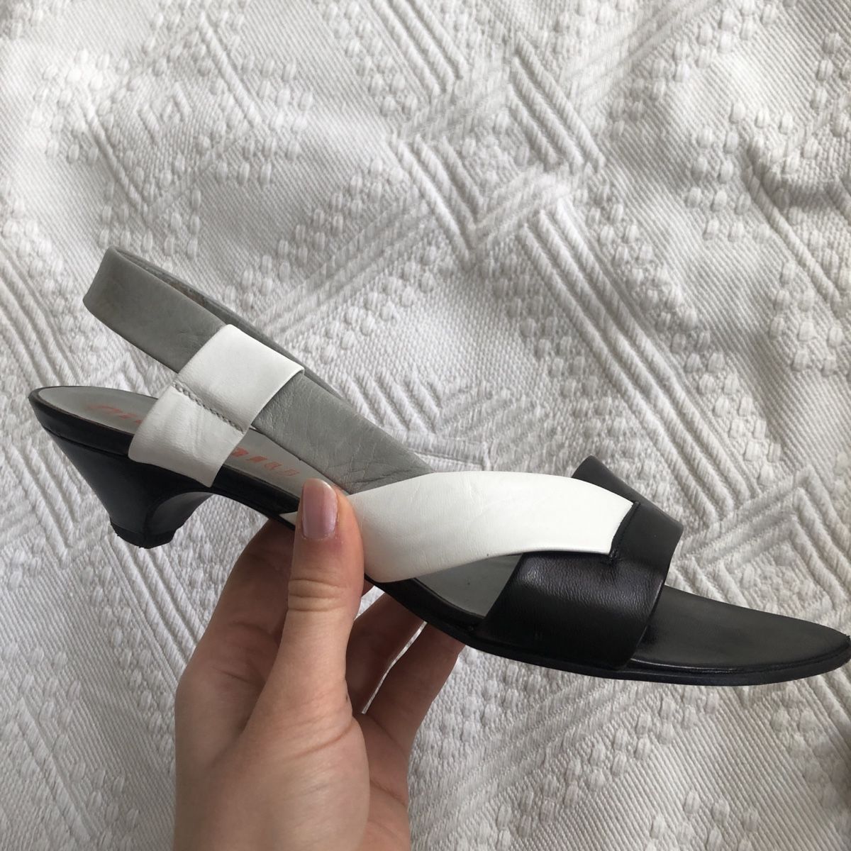 Miu Miu Scarpe da donna: MiuMiu Leder Sandalen – Usato da St. Gallen venduto da Kollision 3
