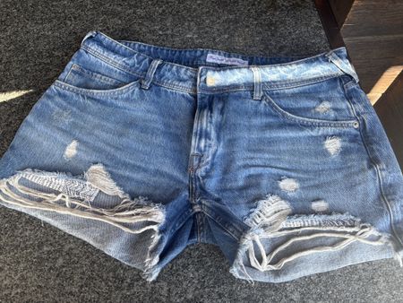 Pepe Jeans Damen Shorts Gr. 32 Sommerliche Used Look Jeanssh