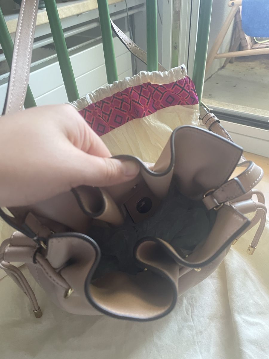 Tory Burch Borse: Tory Burch Tasche – Nuovo (secondo la descrizione) da Bern venduto da zha_v92g 4