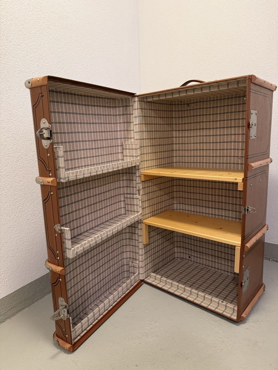 Coffres: Antiker Überseekoffer – D'occasion à Bettwil par DUC-1099 3