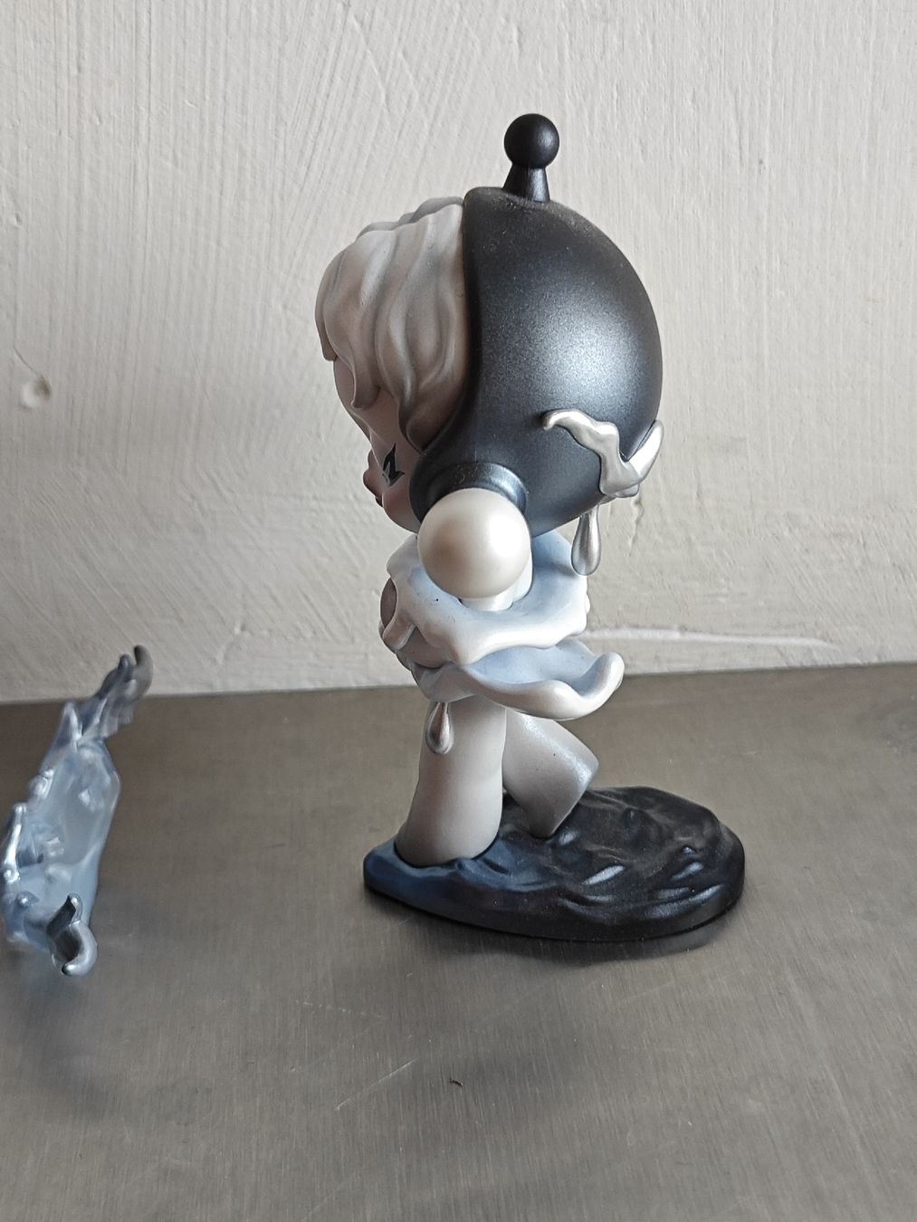 Pop Mart Statuette: Skullpanda The Sound Pensive, Pop Mart – Usato da Mellingen venduto da Krishi 4