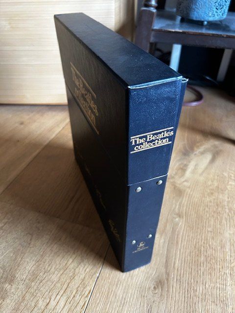 Dischi in vinile: LP Vinyl Beatles Collection Box IT neuwertig – Nuovo (secondo la descrizione) da Steinach venduto da Jaguare1961