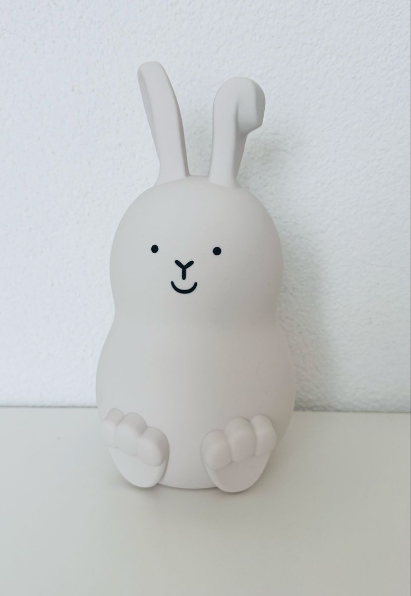Salvadanai: COOP Sparbüchse Hase aus Silikon, 16cm – Usato da Frutigen venduto da _.Anja.B._