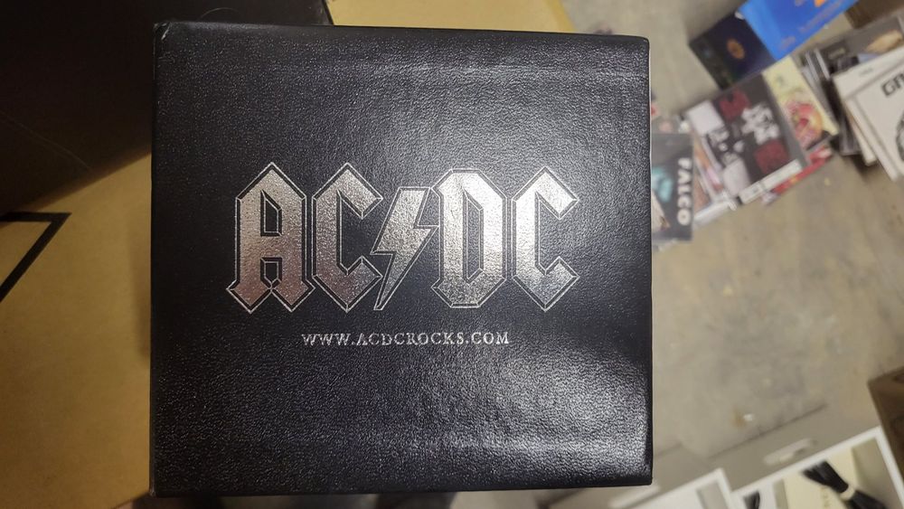 AC/DC - KOMPLETTBOX - ALLE ALBEN | Kaufen auf Ricardo