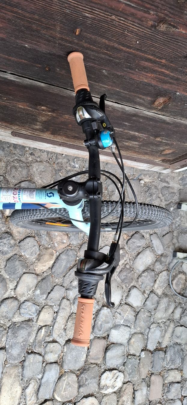 Scott Biciclette: SCOTT Kinder MTB velo  24" reder – Usato da Adliswil venduto da trujillo01 5
