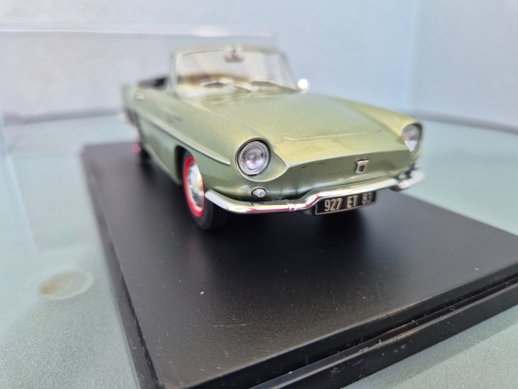 Renault Modellini d'auto: Renault Floride 1959 1:24 Hachette – Nuovo (secondo la descrizione) da Oberbuchsiten venduto da laffite54 1