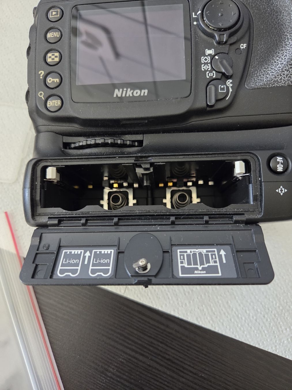 Nikon Fotocamera: Nikon D200 Spiegelreflexkamera Body  – Usato da Dietikon venduto da Allegra34 7