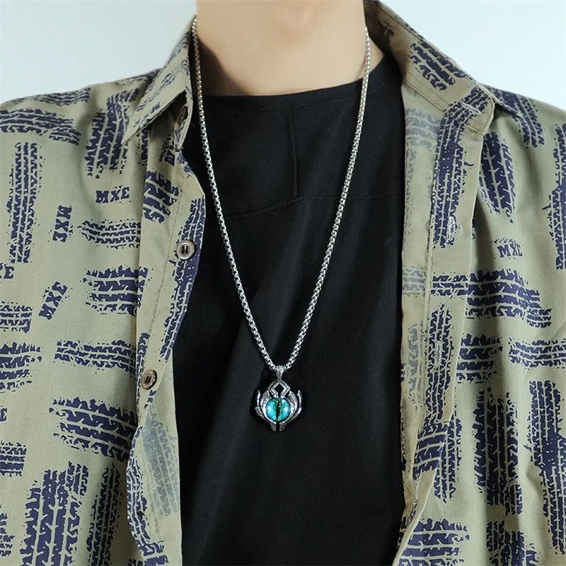 Catenine: Exquisite Blue Eye Pendant – Nuovo e nell'imballaggio originale da Aarburg venduto da StavFashion 2