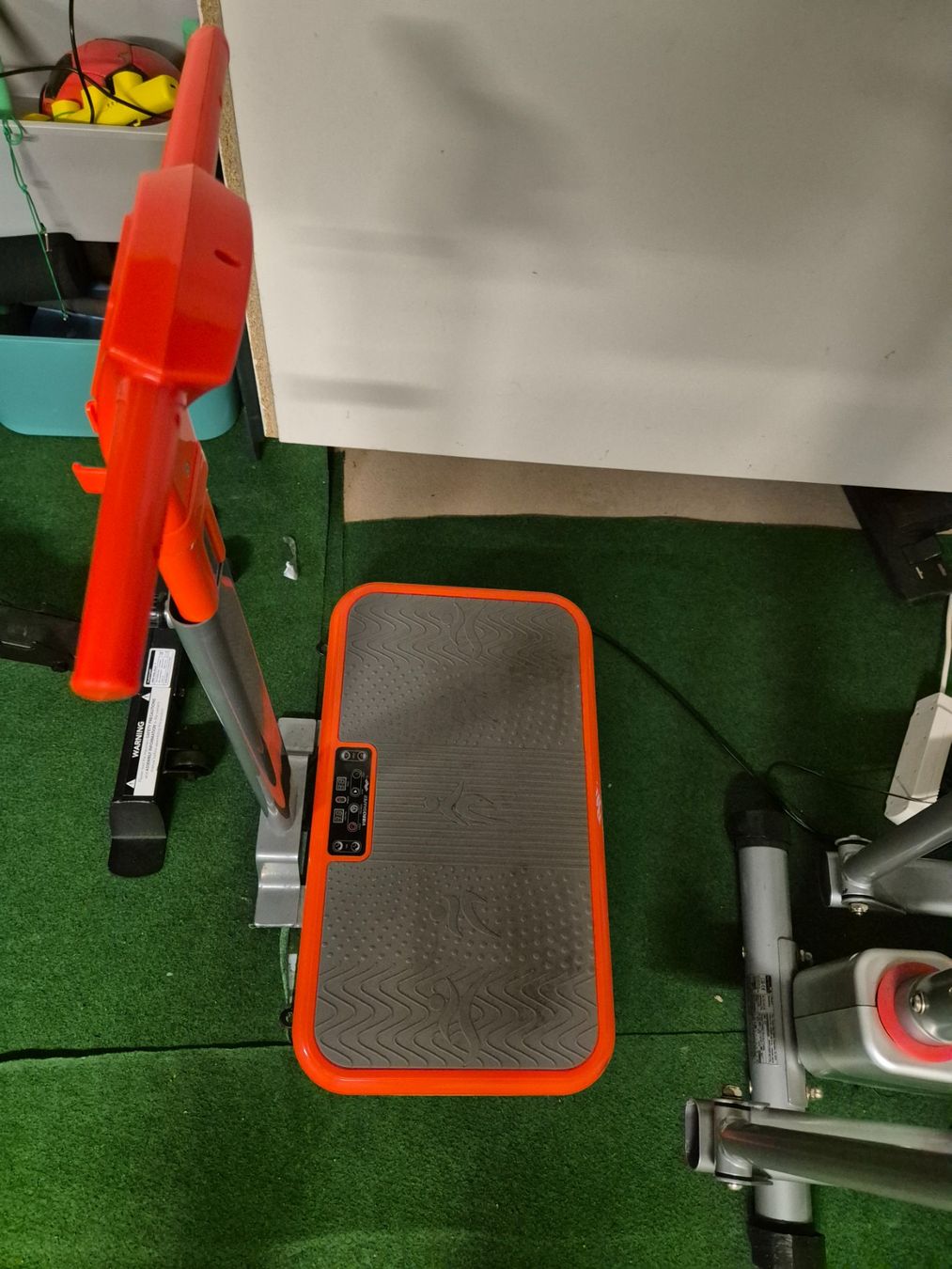 Vibroshaper Hometrainer: Vibroshaper – Usato da Solothurn venduto da Uemit1980