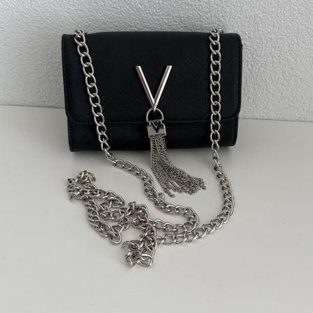 Valentino Baga Modell DIVINA schwarz