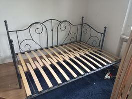 Bett - Ausziehbar bis 160x 200