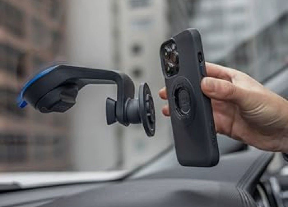 Quad Lock Support: Quad Lock Car Mount, mit neuem Quad Lock Replacement Dash  – Neuf (Voir description) à Staffelbach par Gaetano.CH 1