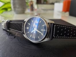 Armand Nicolet MH2 Automatikuhr