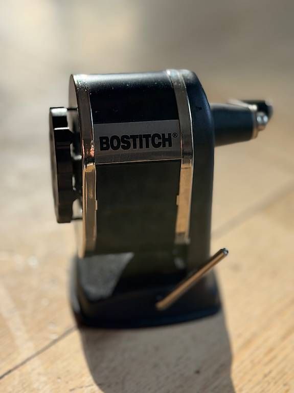 Temperini: Bostitch Spitzmaschine mit Saugnapf – Usato da Basel venduto da Lemon_4 1