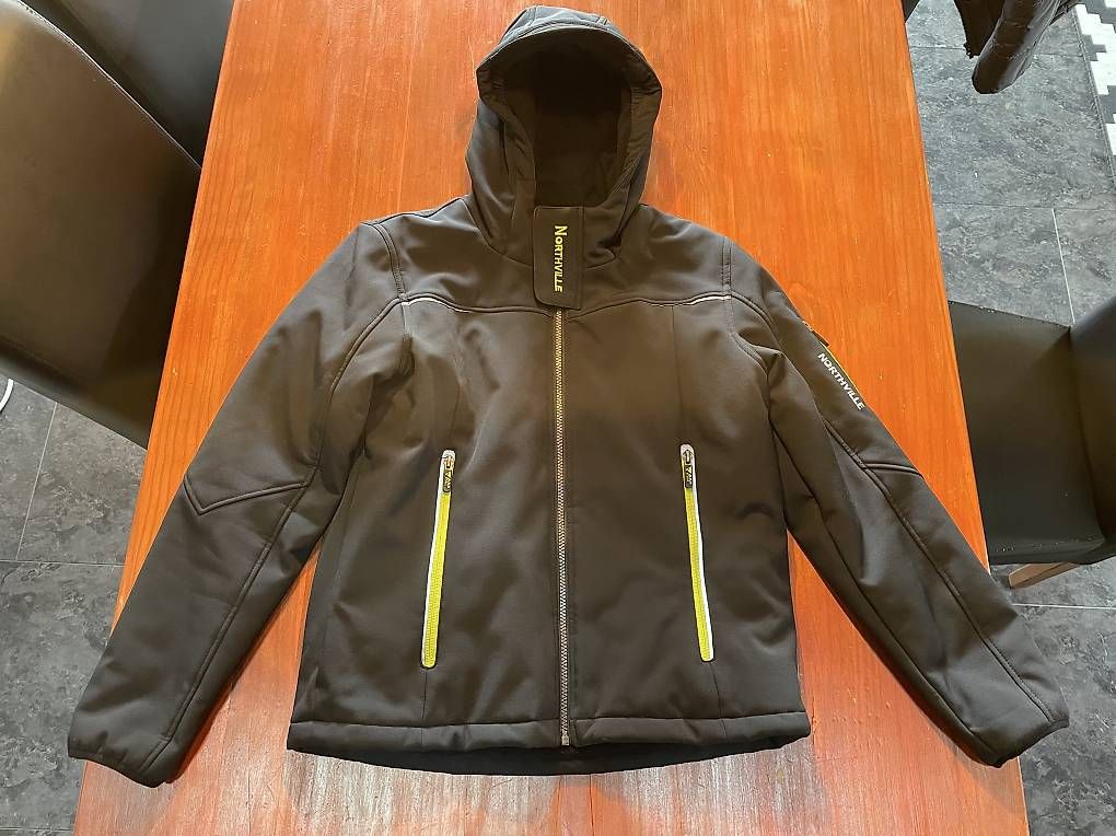 C&A Jacken & Mäntel: Softshelljacke, Grösse 164 – Neu (gemäss Beschreibung) aus Rüschegg Heubach von sharky81