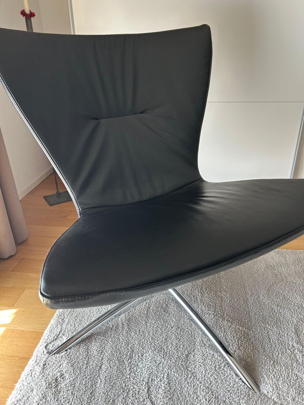 Poltrone: schöner Sessel Echtleder schwarz – Usato da Allschwil venduto da niki666