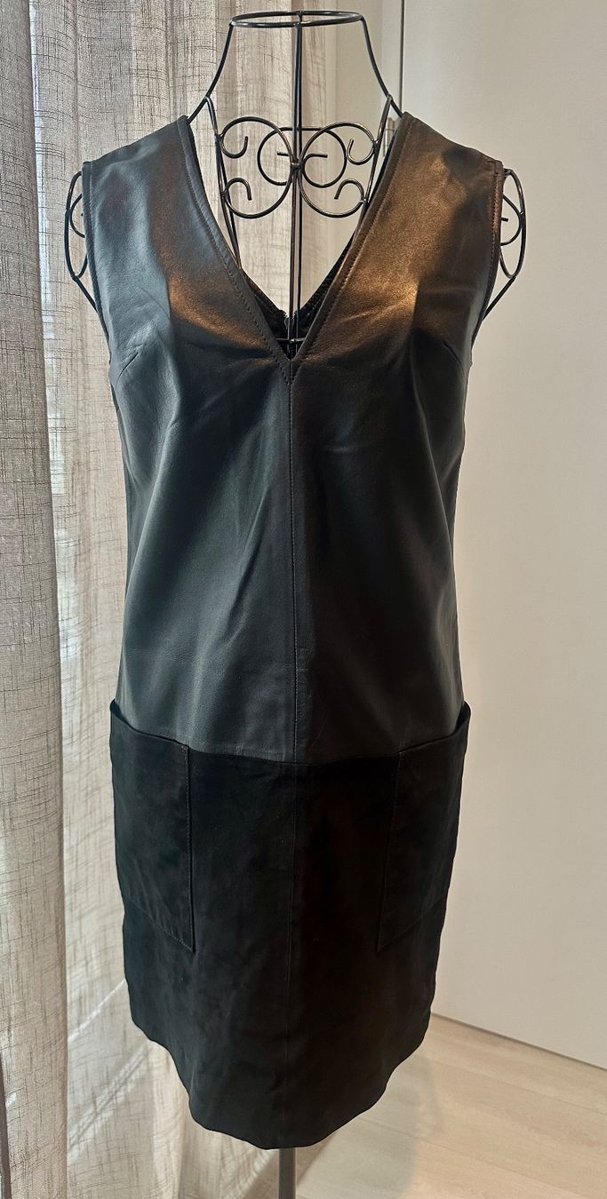 Mango Vestiti: Wunderschönes Mango Lederkleid, neu – Nuovo e nell'imballaggio originale da Bremgarten AG venduto da jiom
