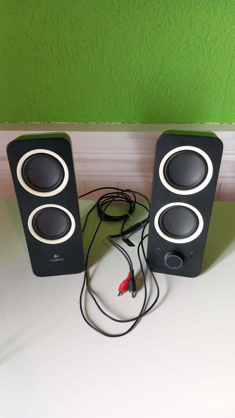 Logitech Lautsprecher: Logitech Z200 PC-Lautsprecher – Gebraucht aus Pieterlen von vaeluuu