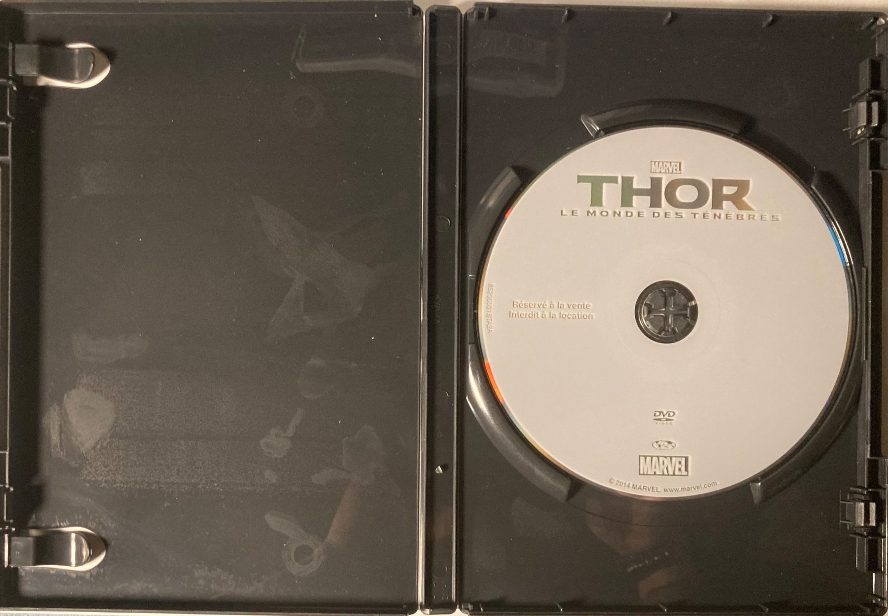 Tutti i DVDs: MARVEL - THOR (LE MONDE DES TÉNÈBRES) – Usato da Poliez-Pittet venduto da Newtown-Records 2